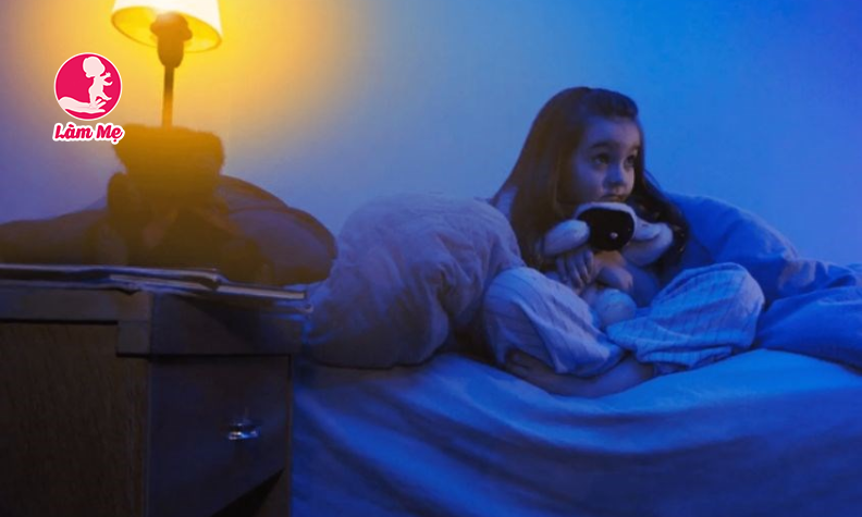 5 lý do khiến trẻ 6 tuổi khó ngủ về đêm và cách giải quyết tình trạng này
